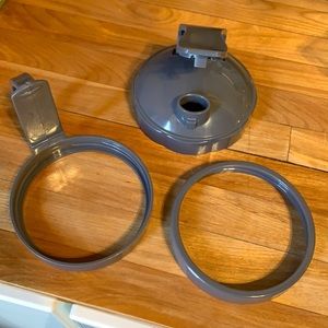 NWOT NutriBullet accessories